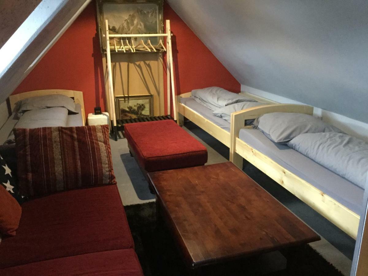 Messe Apartment & Rooms Haenigsen Экстерьер фото