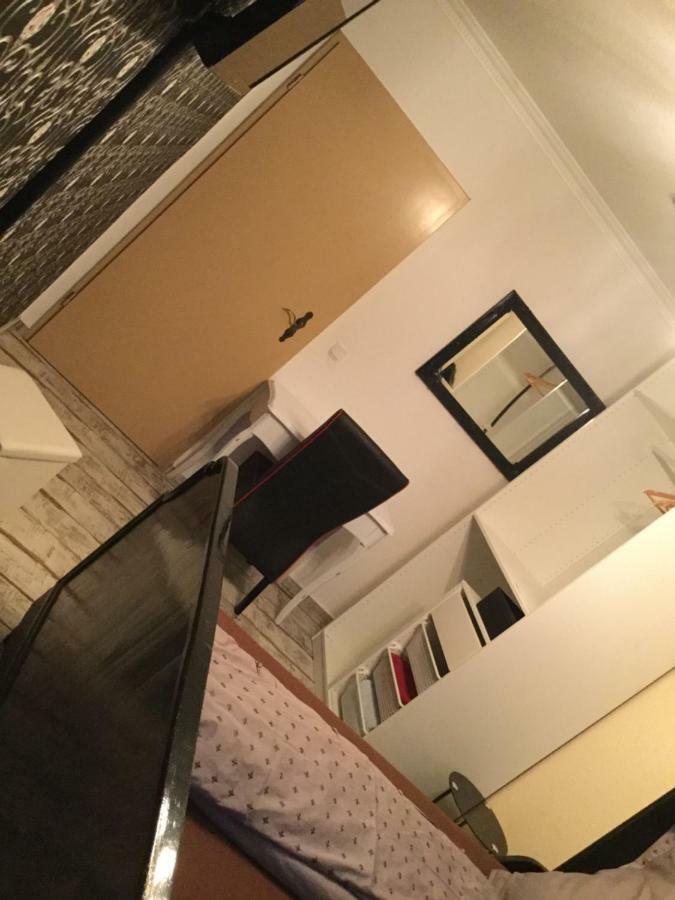 Messe Apartment & Rooms Haenigsen Экстерьер фото