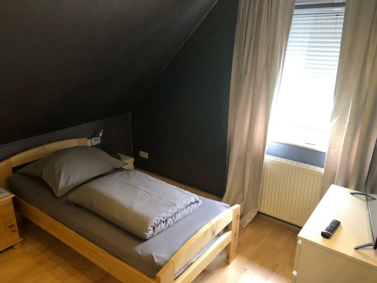 Messe Apartment & Rooms Haenigsen Экстерьер фото