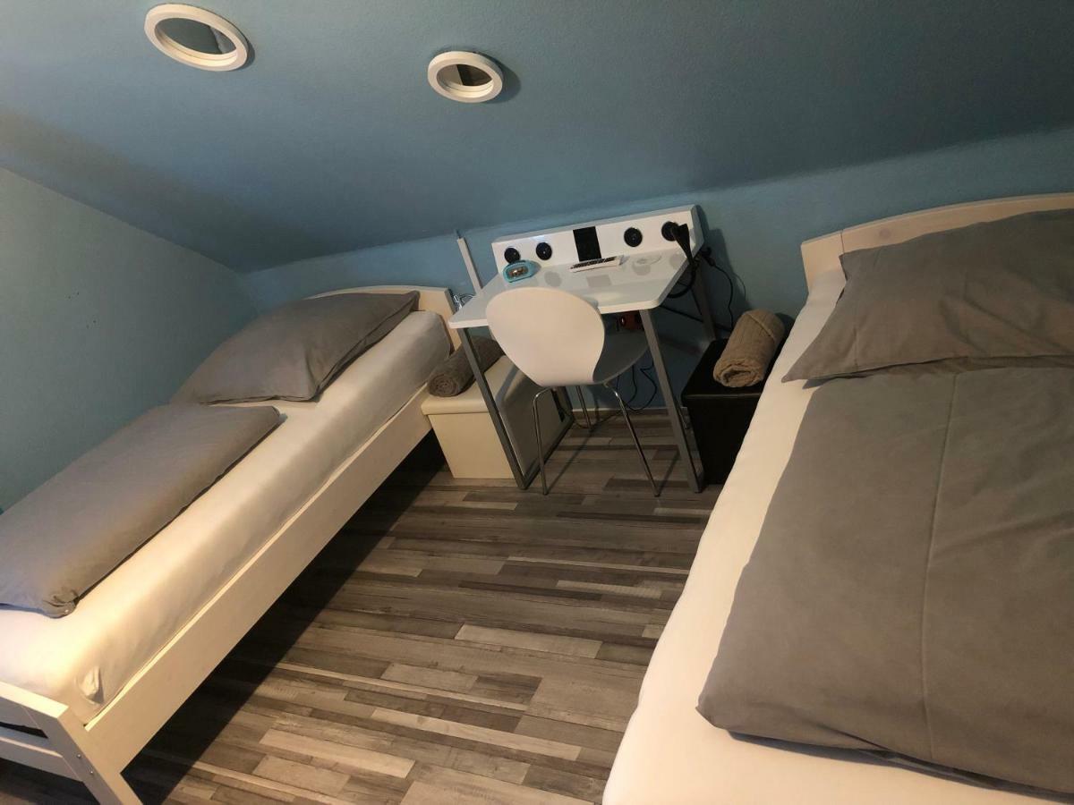 Messe Apartment & Rooms Haenigsen Экстерьер фото
