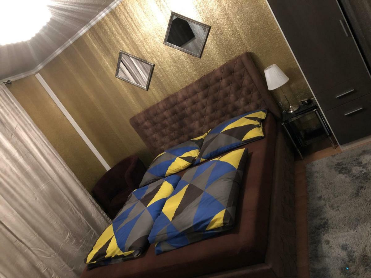 Messe Apartment & Rooms Haenigsen Экстерьер фото